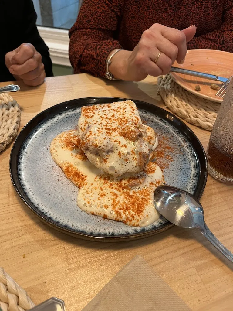 Azeylea Rocha_Atípico Ramallosa_Nigrán_review