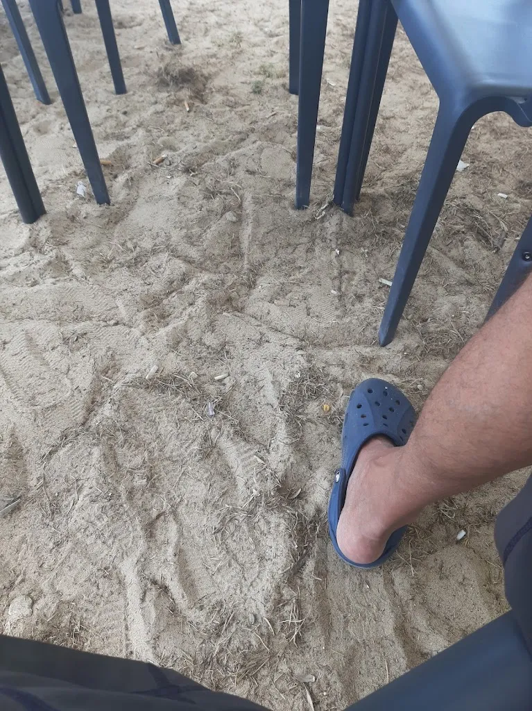 Edmundo Fernández_Malabar Beach Panxón_Nigrán_review