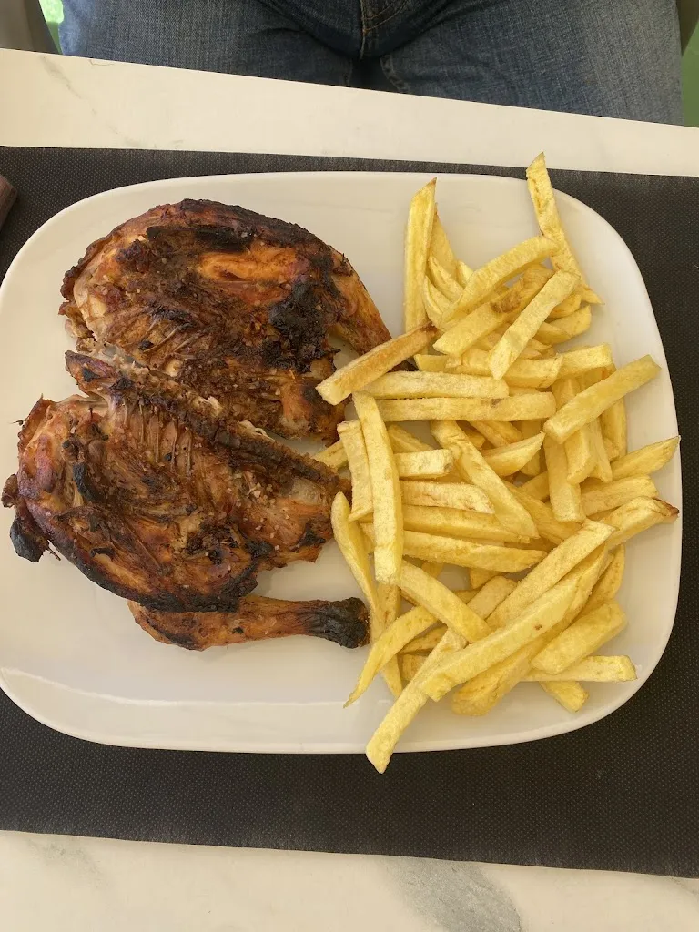 Tere Vara_Restaurante Cafetería Concordia_Nigrán_review