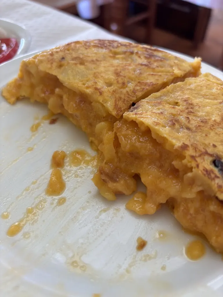 Patricia Vigo_A Chabola Panxón_Nigrán_review