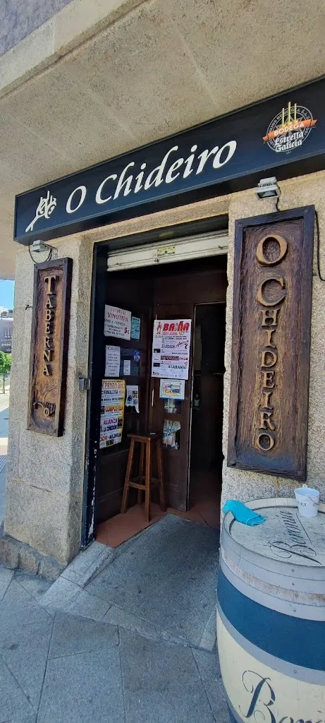 Tapería O Chideiro restaurant in Nigrán
