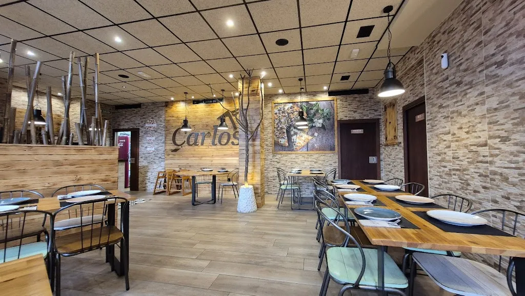 Pizzería Carlos Nigrán restaurant in Nigrán