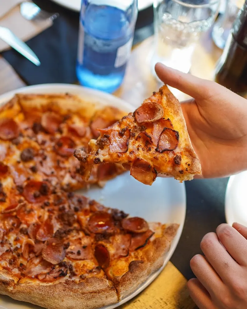 Pizzería Carlos Nigrán_Nigrán_slider_image_3