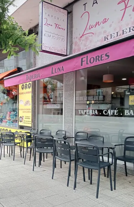 Taperia Luna Flores ristorante a Ponteareas
