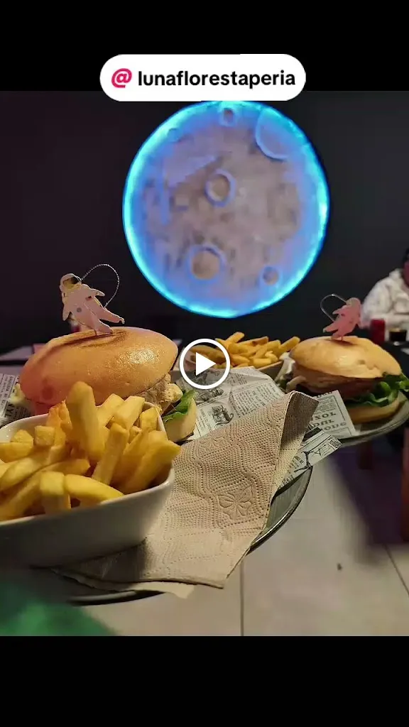 Taperia Luna Flores_Ponteareas_slider_image_2