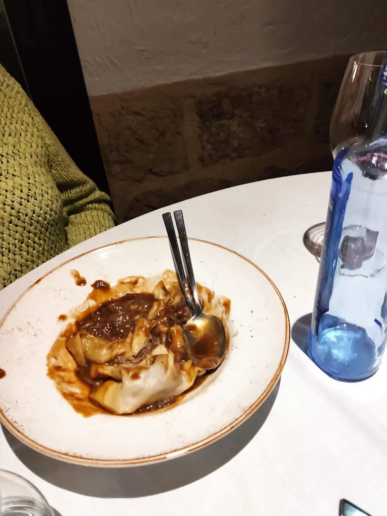 George Thomas_Ca la iaia_Teulada_review