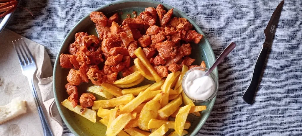 Oscar Rodríguez_Restaurante Rías Baixas Tapería_Ponteareas_review