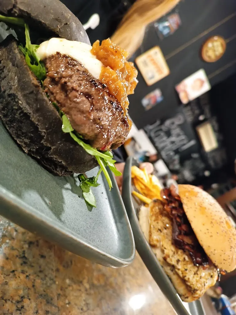 Menu_LA CARLOTTA BURGER_Ponteareas_image_5