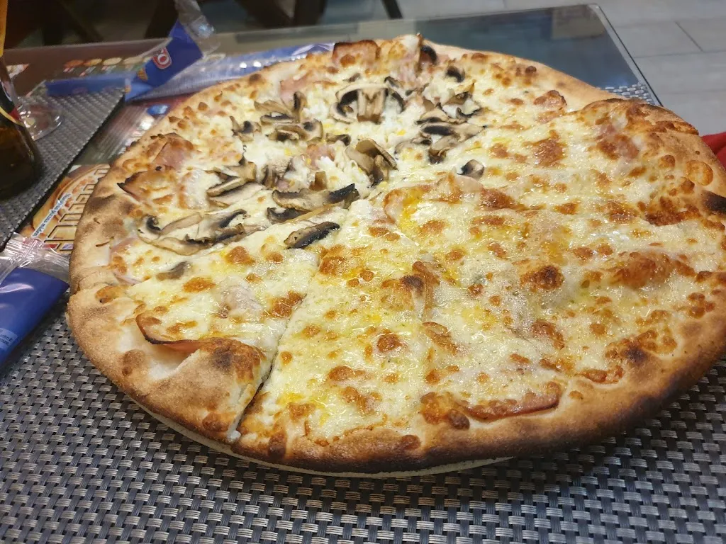 Vanesa Hidalgo Martínez_Pizzeria Piccola_Ponteareas_review