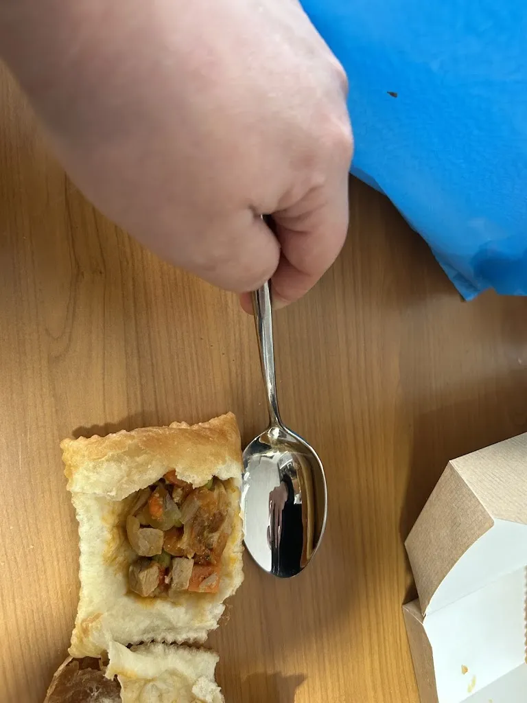 Tamara Eme_Sobrinos - Empanadas y Empanadillas_Ponteareas_review