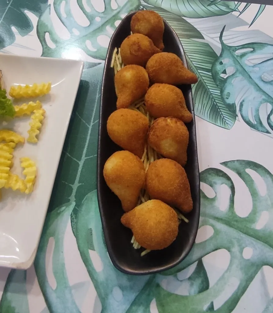 Taperia voltou tapas e brasileiras e gallegas_Ponteareas_slider_image_2