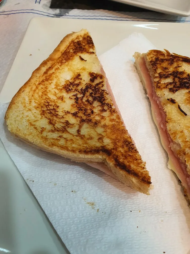 Menu_Centro Cultural de Angoares_Ponteareas_immagine_2