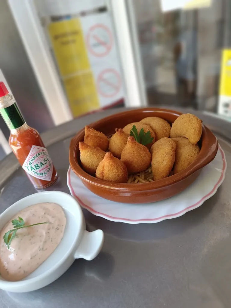 Centro Cultural de Angoares_Ponteareas_slider_image_1