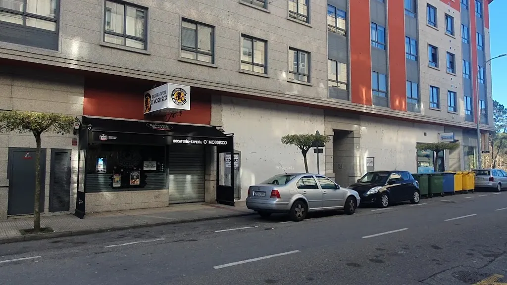 O' Mordisco. Bocatería - Tapería restaurant in Salvaterra de Miño