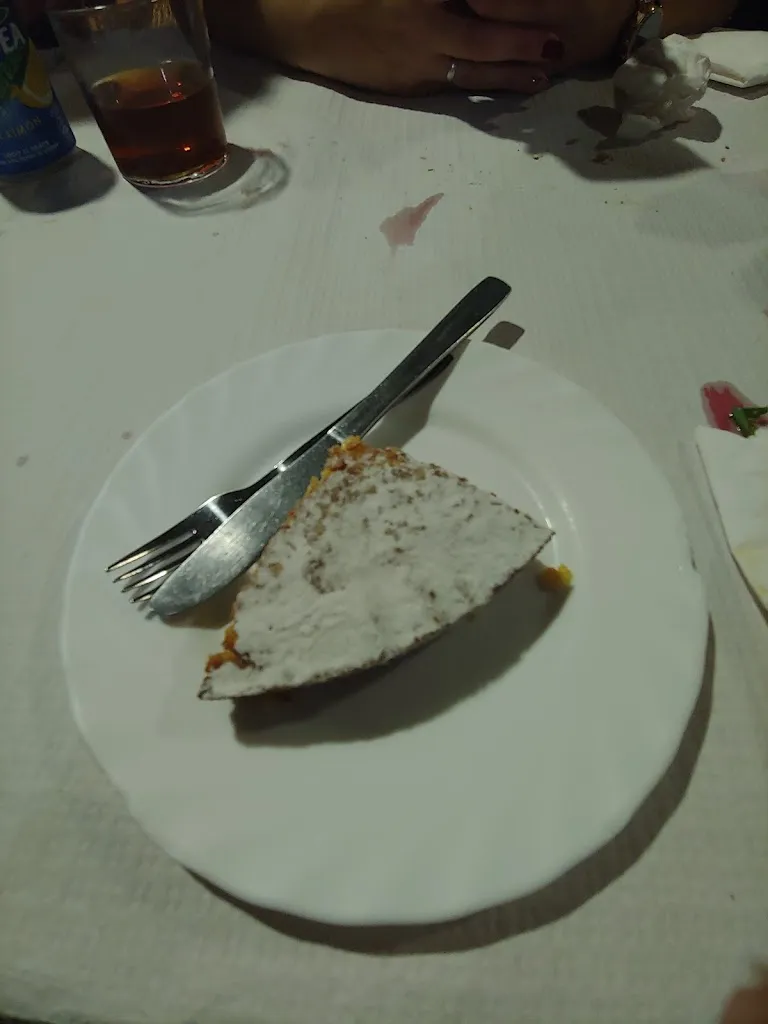 Comida Salvatierra restaurant in Salvaterra de Miño