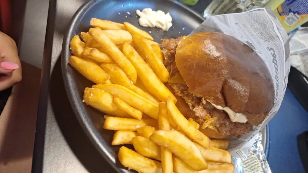 Yoni Glez_Black Bull BBB_Salvaterra de Miño_review