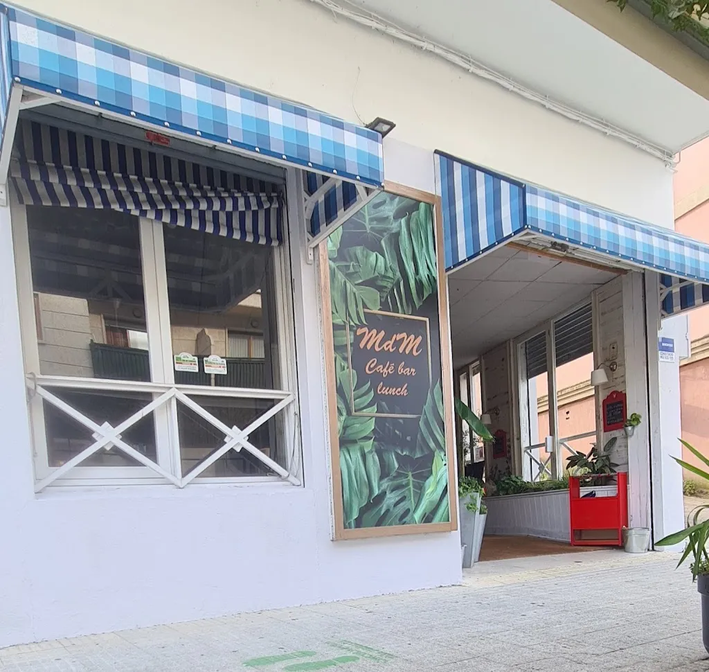mdm cafe bar lunch ristorante a Salvaterra de Miño