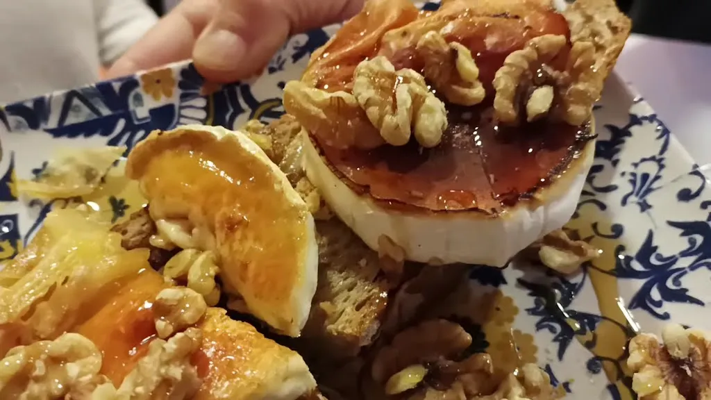 Gabriel Carrera_Petisqu'eira_Salvaterra de Miño_recensione