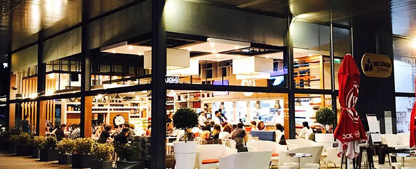 Don Genaro Pizzaria restaurant in Salvaterra de Miño