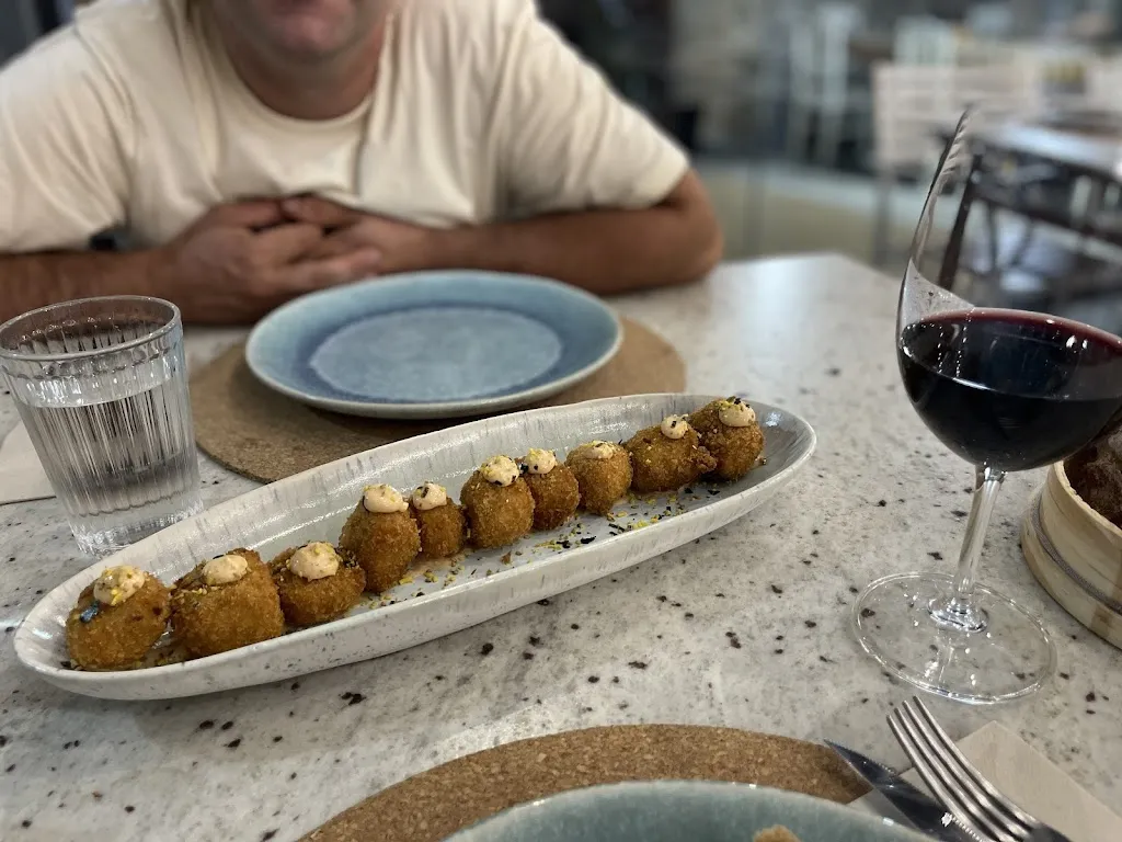 Sara Mª Martinez Alonso_Muxicas Taberna_Salvaterra de Miño_review