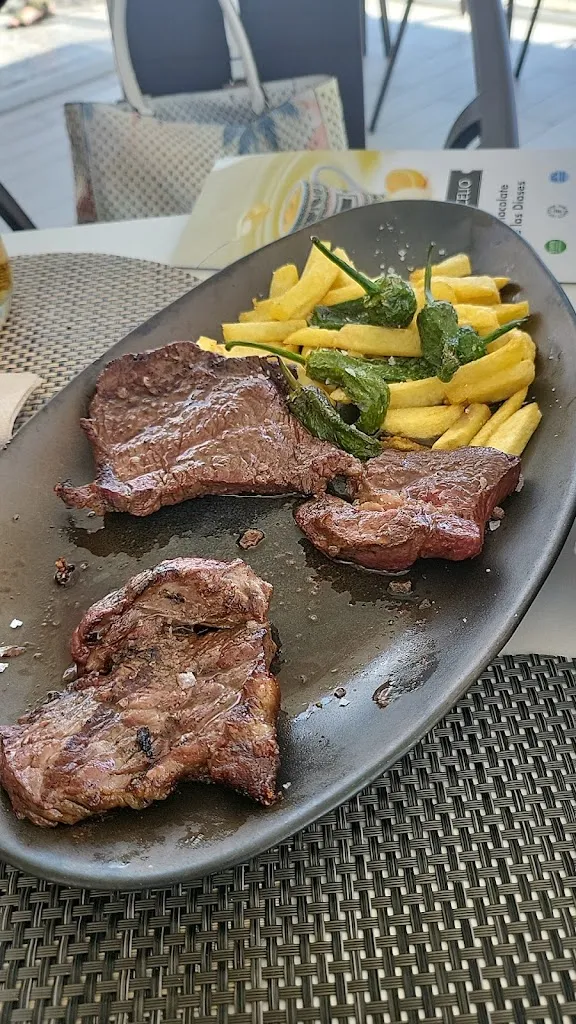 Menu_A CANUDA RESTAURANTE_Salvaterra de Miño_image_7