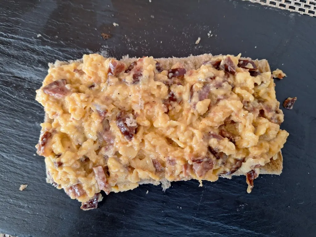 Menu_A CANUDA RESTAURANTE_Salvaterra de Miño_image_8