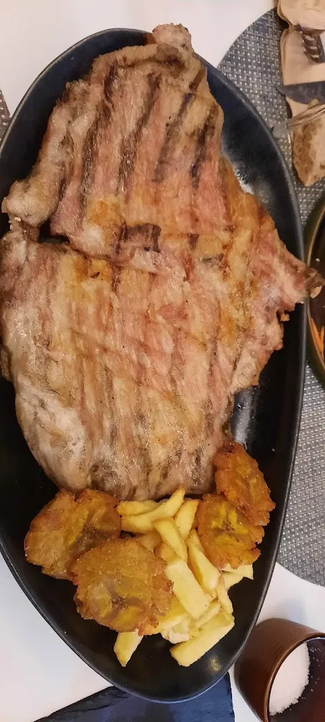 Menu_A CANUDA RESTAURANTE_Salvaterra de Miño_image_9