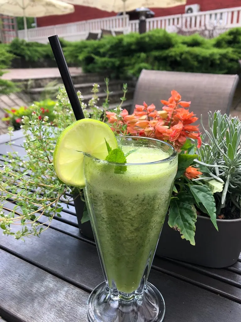 Lilli_Valga_slider_image_2