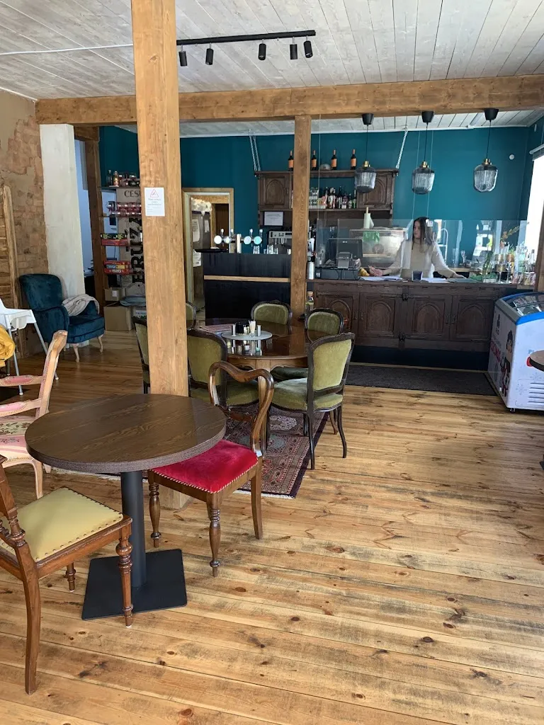 Walk Cafe restaurant in Valga