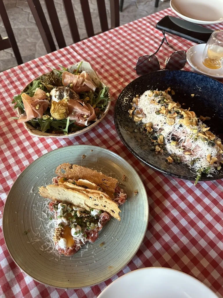 Aleksandra Blauberga_Malmizza_Valga_review