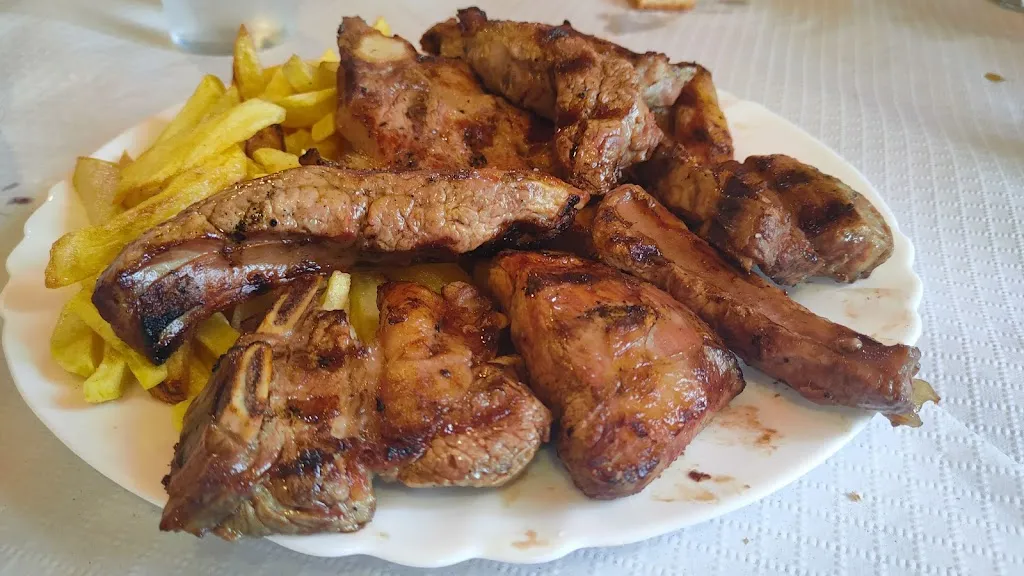 Restaurante "O mesón de Rubén" restaurant in Silleda