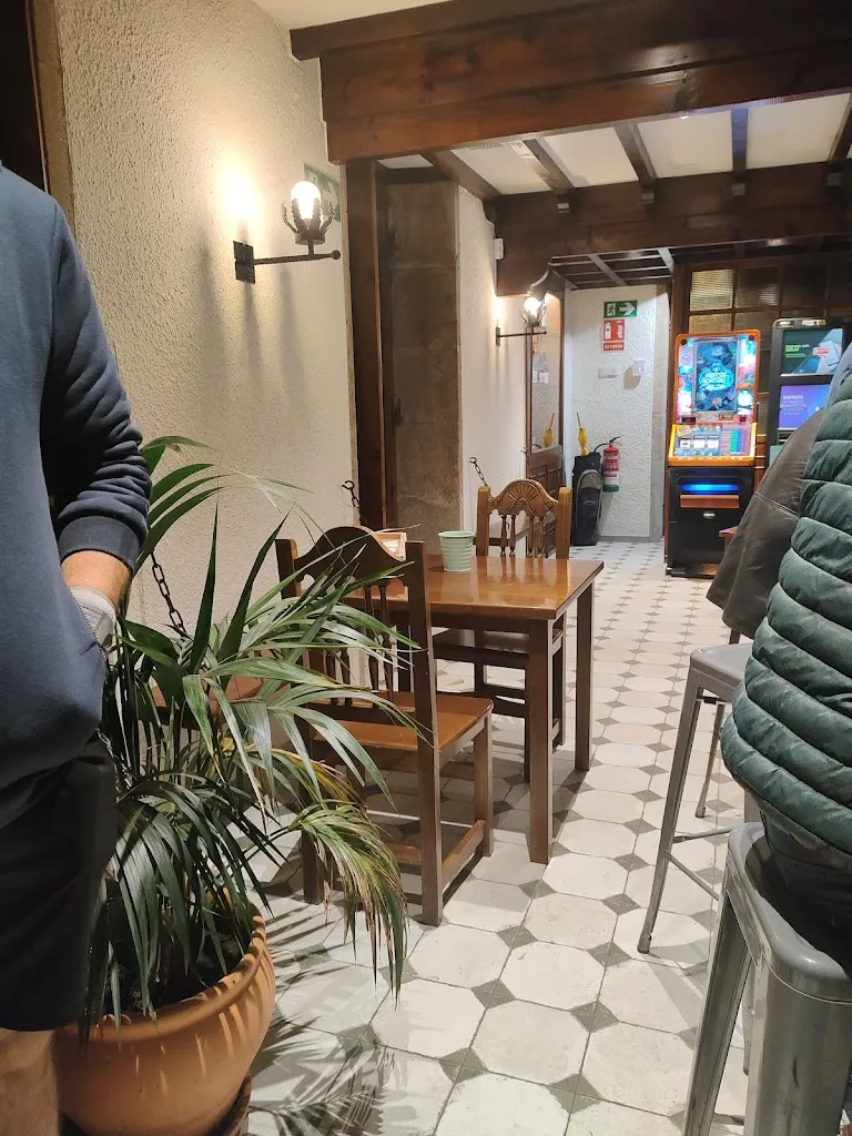 Zaira Eiriz Pérez_Bodegón Trujillo_Silleda_review