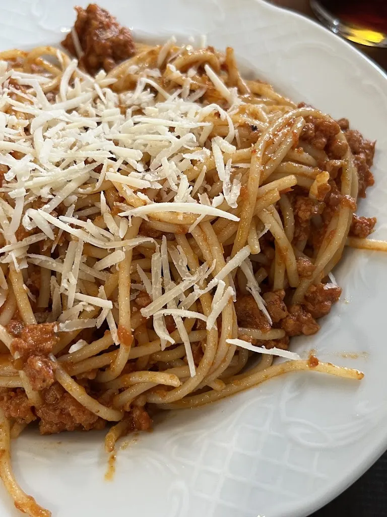 Micaela nam_Mirtitha´s_Silleda_review