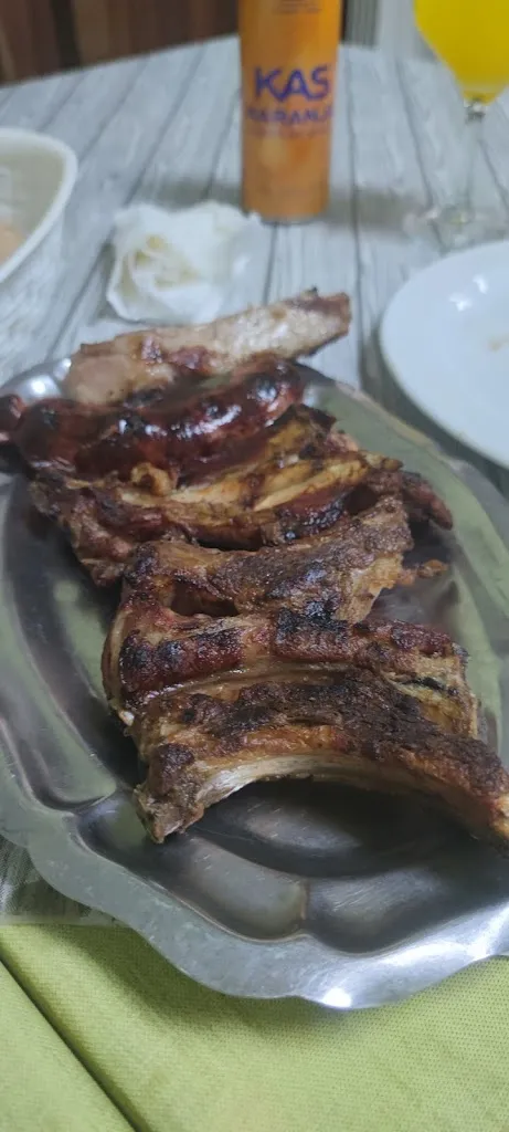 Rafa Lo_Restaurante Churrascaría Coteliño S. L._Silleda_review