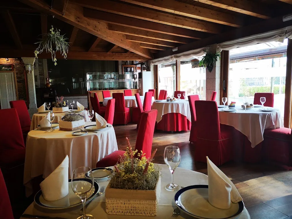 Complexo Restaurante Aldeola restaurant in Cabana de Bergantiños