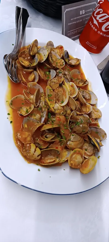 Anonim_Restaurante Avenida -Arcade- Mariscos y pescados_Soutomaior_recensione