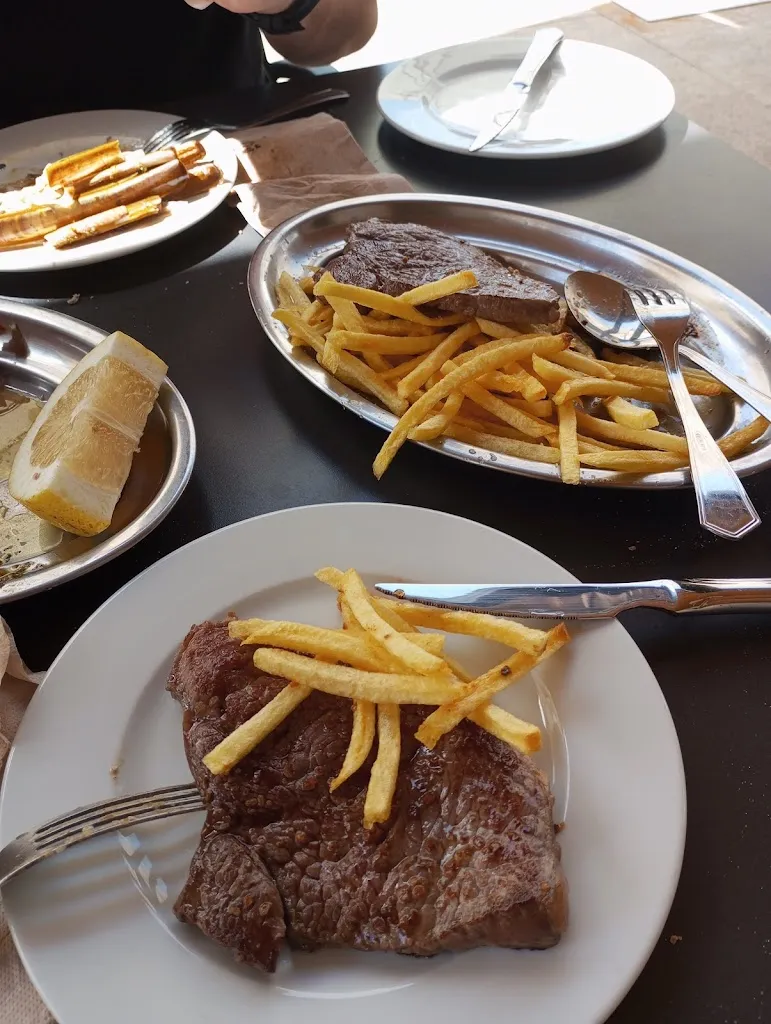 paula diaz gonzalez_Tapería O Peirao de Arcade_Soutomaior_review