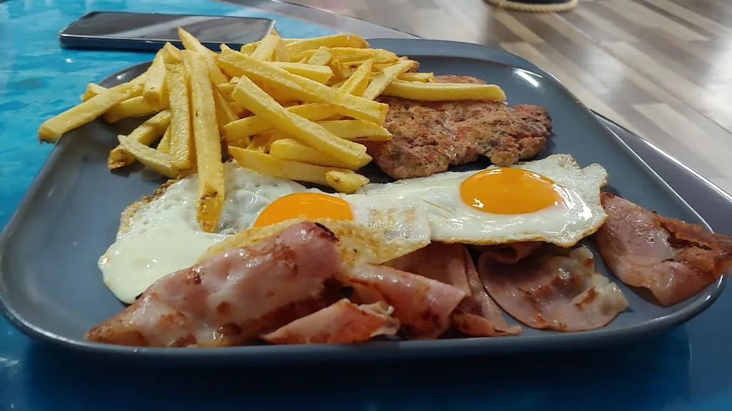 Menu_La Creación...Bocateria..cafeteria.._Soutomaior_image_8