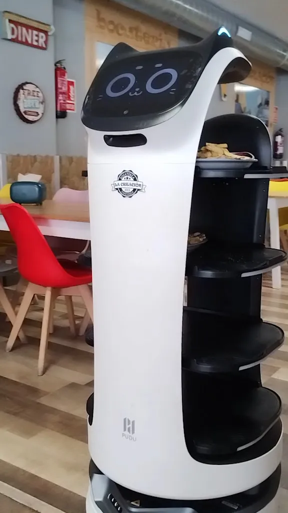 Camilo Buritica_La Creación...Bocateria..cafeteria.._Soutomaior_review