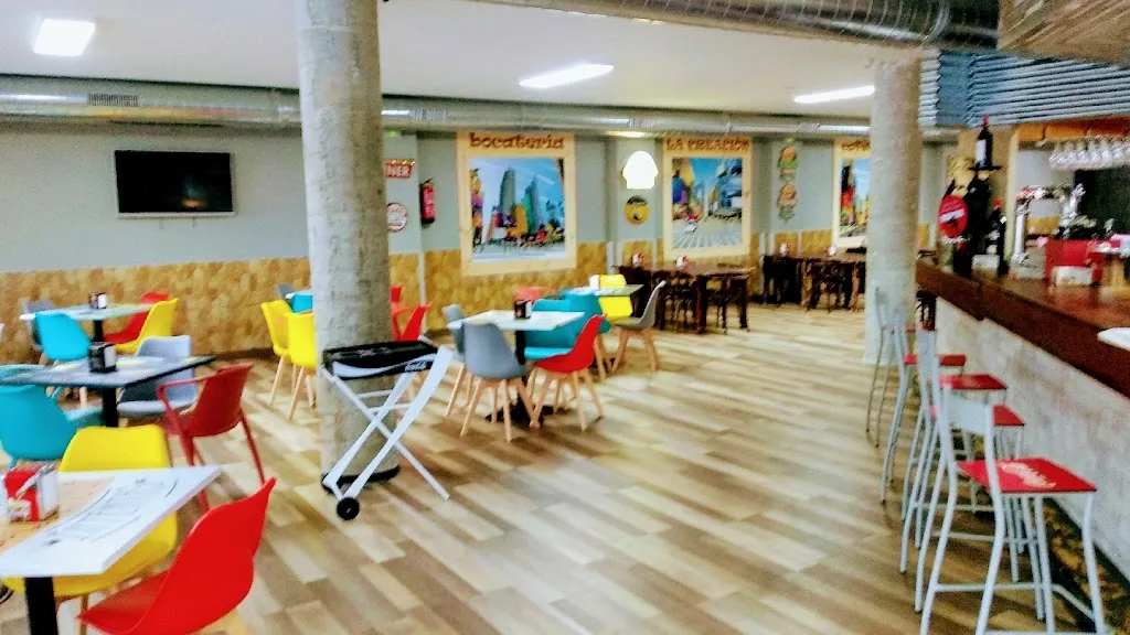 La Creación...Bocateria..cafeteria.. ristorante a Soutomaior