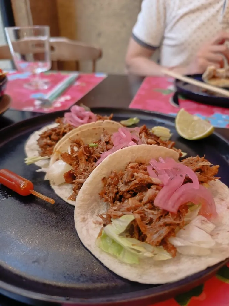 Menu_DeCalle street food con xeito_Soutomaior_immagine_5