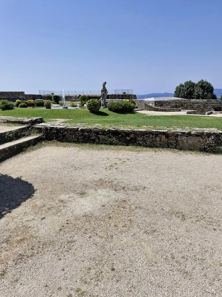 raj badhan_Soutomaior Castle_Soutomaior_recensione