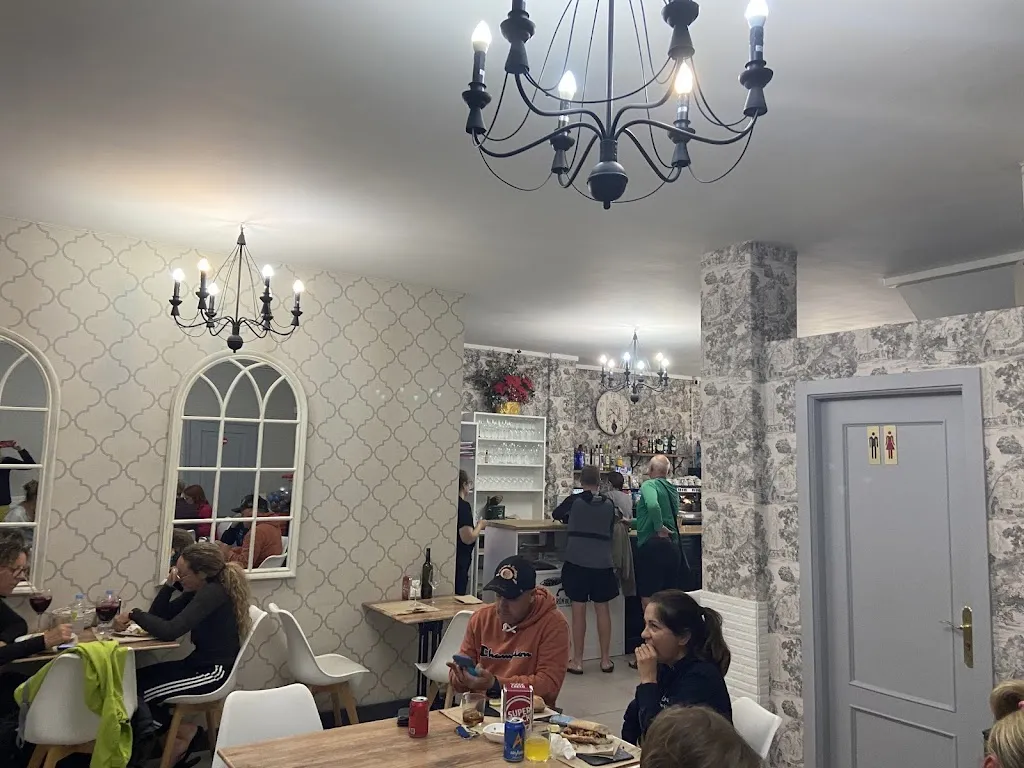 Cafeteria O Mesón_Soutomaior_slider_image_1