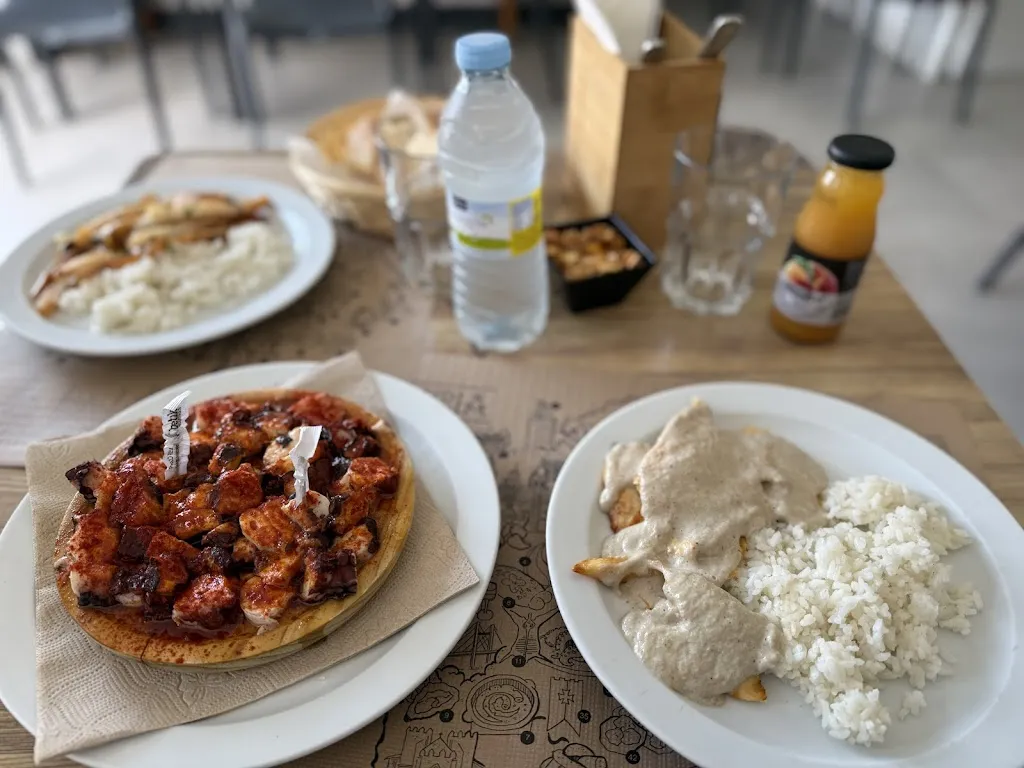 Cafeteria O Mesón_Soutomaior_slider_image_3