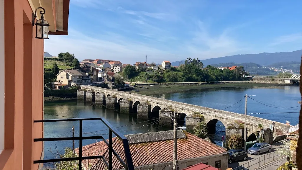 A Romana_Soutomaior_slider_image_3