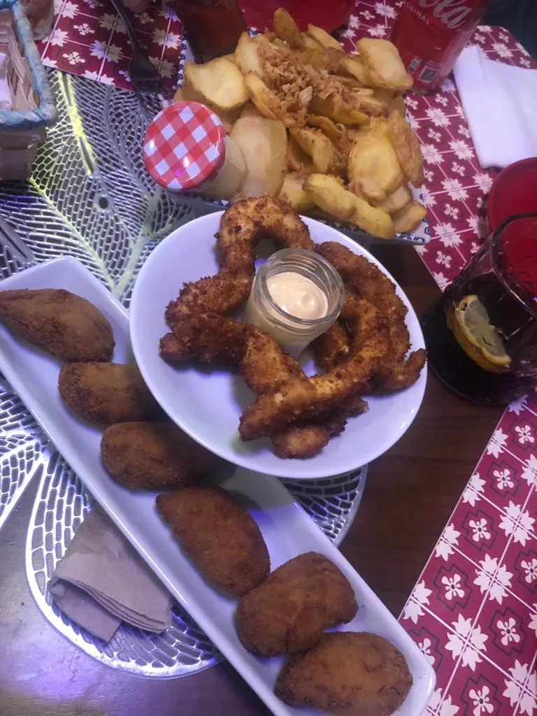 Hugo Rey Espinosa_Bonitiña Atípica Tapería_Soutomaior_review