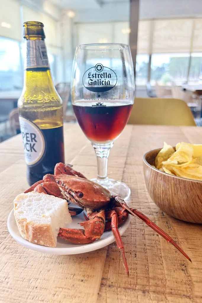 Veronica Li_Bar Restaurante Faro Da Lúa_Vilanova de Arousa_review