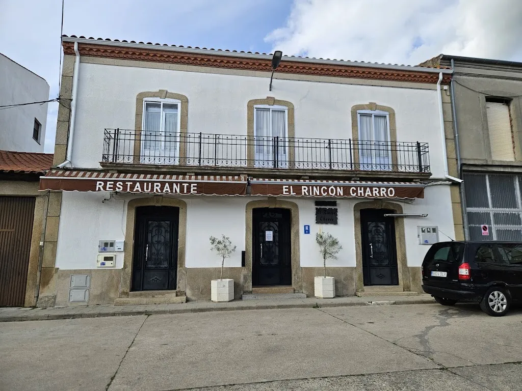 Restaurante El Rincón Charro_Ahigal de los Aceiteros_slider_image_3