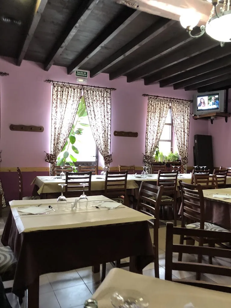 Paradero de La Villa_Ahigal de Villarino_slider_image_1