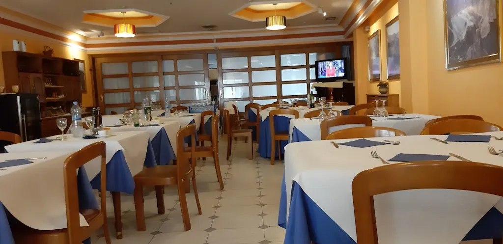 Hostal La Viña restaurant in Ahigal de Villarino